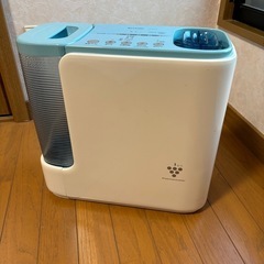 SHARP 加湿器の画像