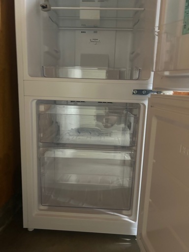冷蔵庫　未使用品　121L