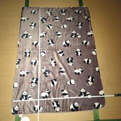 パンダ柄　ブランケット