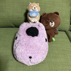 カピバラさん リーゼントくん、 LINE FRIENDS クマさ...