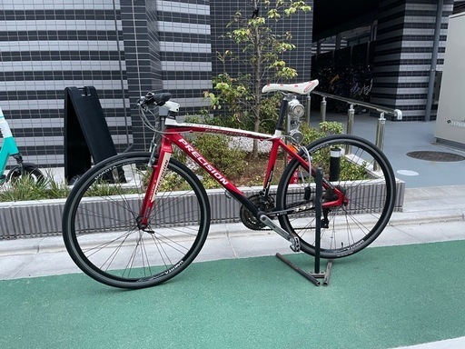 シン　様向け　[美品] クロスバイク　24段変速