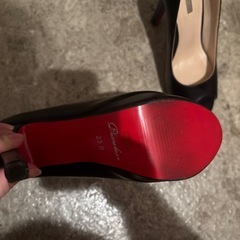 新品未使用　コメックス　パンプス　黒　赤の画像