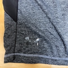 アンダーアーマー　OAKLEY 　XL　の画像