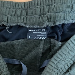 アンダーアーマー　OAKLEY 　XL　の画像