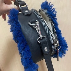 ZARA ファーバッグの画像