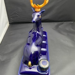 HINE XO コニャック、鹿の形状の陶器ボトルの画像