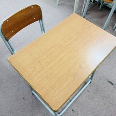 机と椅子のセット差し上げます⑨