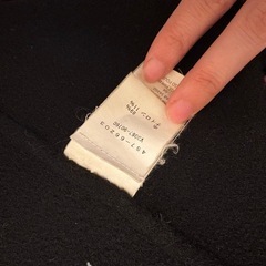Vince 黒コートの画像