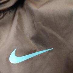NIKERUNNING　ナイキランニング　レディーストレーニングウェア　ランニングウェア.の画像