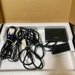 液晶タブレット Cintiq12WX DTZ-1200Wの画像