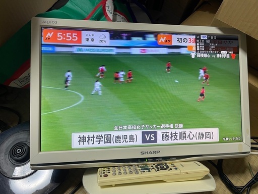 シャープ　19型　液晶テレビ　リモコン付き　LC-19K90