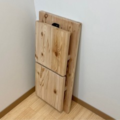 ヒノキの折りたたみローテーブル の画像