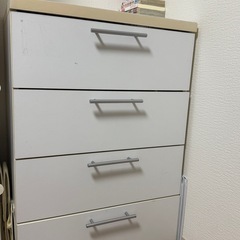 【お譲り先決定しました】北欧風4段チェスト