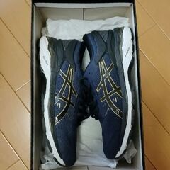 アシックス　ランニングシューズ　24.5cmの画像