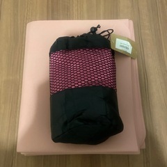 【未使用】折りたたみヨガマット　ヨガラグ