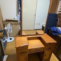 鏡台