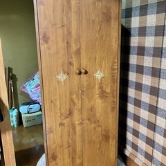 無料 キャビネット 木製