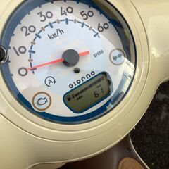 キレイな原付をお探しの方へ　ジョルノ現行型　AF77　走行６１ｋｍ　滋賀県草津市　他に程度のいい原付２０台ありますの画像