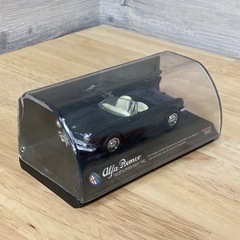 ミニカー　黒　ALFA　Romeo ジュリエッタ