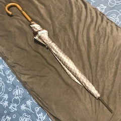 正規品 セリーヌ 近年モデル トリオンフ ウッド 長傘 アンブレラ ベージュ系の画像