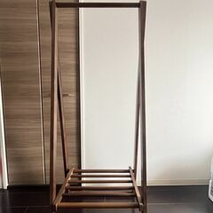 ハンガーラック