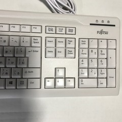 FUJITSU有線キーボード未使用品の画像