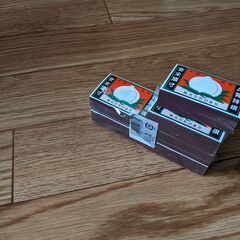 マッチ箱x6（1つは使いかけ）