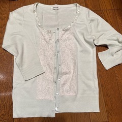 オフィスカジュアル系カーディガン