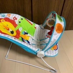 フィッシャープライス あんよでキックミュージック バウンサーの画像
