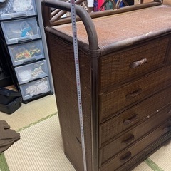 衣類タンスの画像