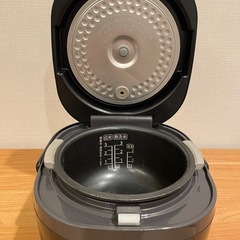 【取引終了】
炊飯器の画像