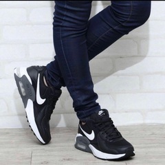 👟NIKE 【スニーカー】美品の画像
