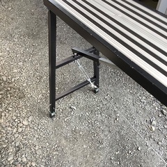折りたたみ脚立 値下げの画像