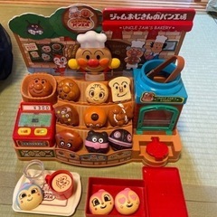 アンパンマンの焼き立てパン工場