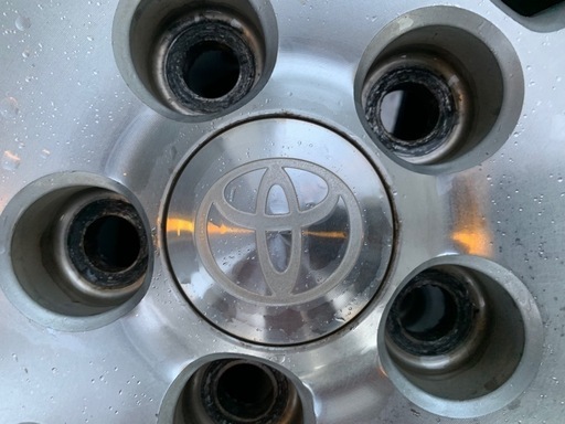 【取引決定】スタッドレスタイヤ　お譲りします！