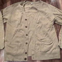 UNIQLO カーディガン　Mサイズ　【渡し先決定】