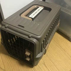 美品 ペットキャリー 猫 　小型犬