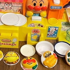 アンパンマン　フードコートの画像