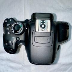 Camera, DSLR: Canon EOS kiss X6i Body and 2 Lenseの画像