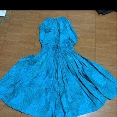 フラダンスの衣装　沢山の画像