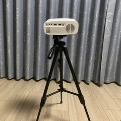 【美品】プロジェクター(モデル　PJ108)の画像