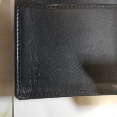 GUCCI　グッチ　財布　黒　使用感ありますが中は割りと綺麗の画像