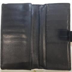 GUCCI　グッチ　財布　黒　使用感ありますが中は割りと綺麗の画像