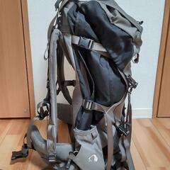 バックパック／60L／登山用／防災用／靴収納有／サイドポケット有／タトンカ／価格相談可の画像