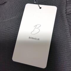 【新品未使用】ボヌールニットバルーンフレアワンピース　ランタンスリーブ

の画像