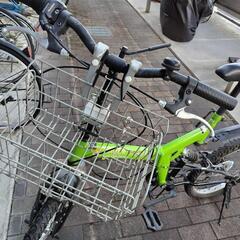 折りたたみ自転車の画像