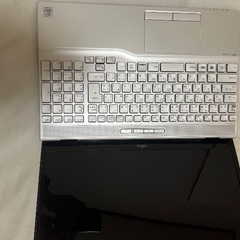 引き取り限定富士通ライフブックジャンク品の画像