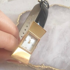 ケイトスペード　腕時計　リボン　付属品あり　美品の画像