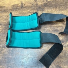 筋トレグッズ　手足につけるおもり　1kgの画像