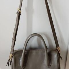 バーニーズニューヨーク　ショルダーバッグ